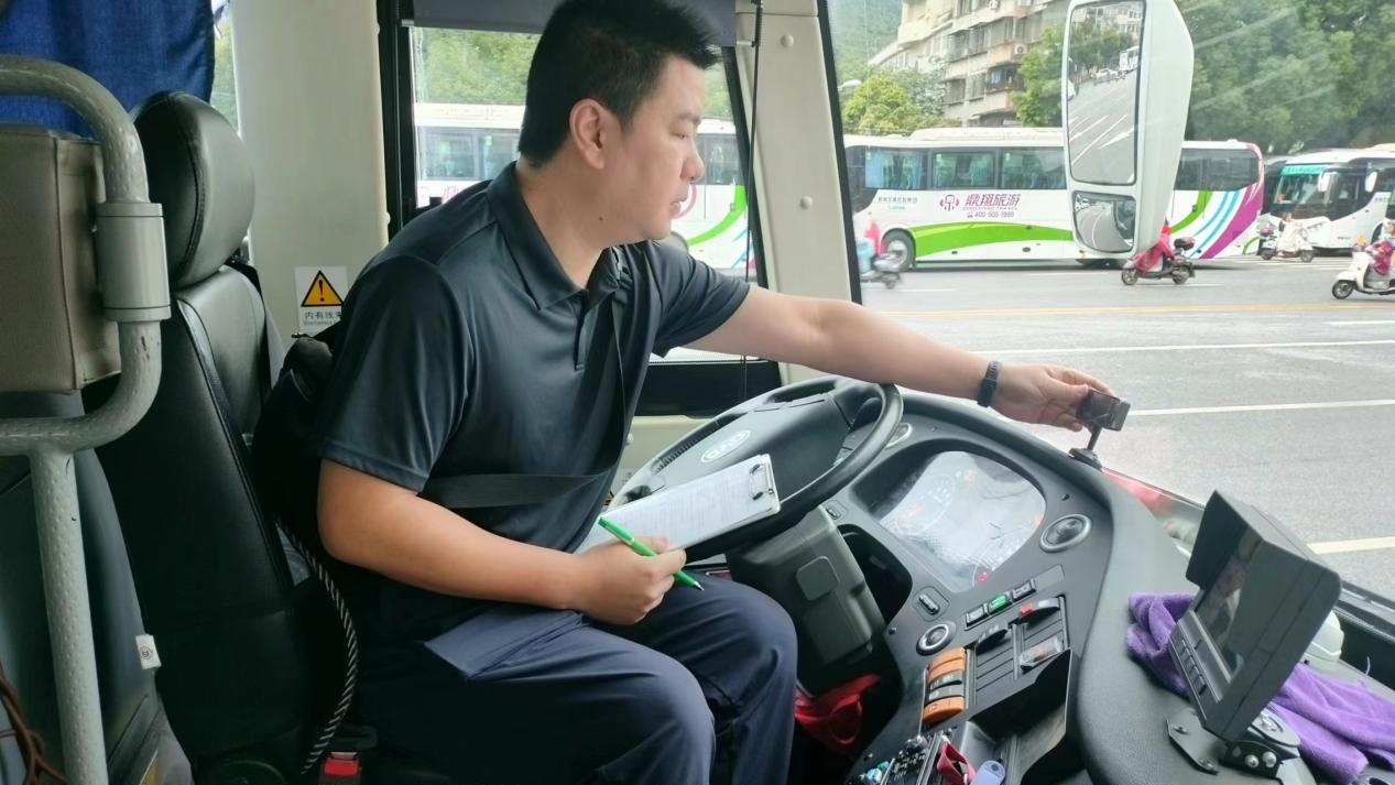 尊龙官方网站 - (中国区)首页